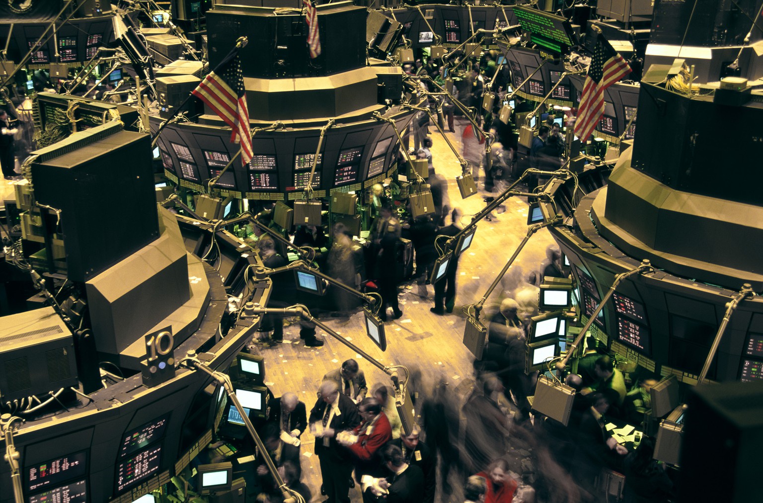 LGTCP-Stock_Exchange_002.jpg